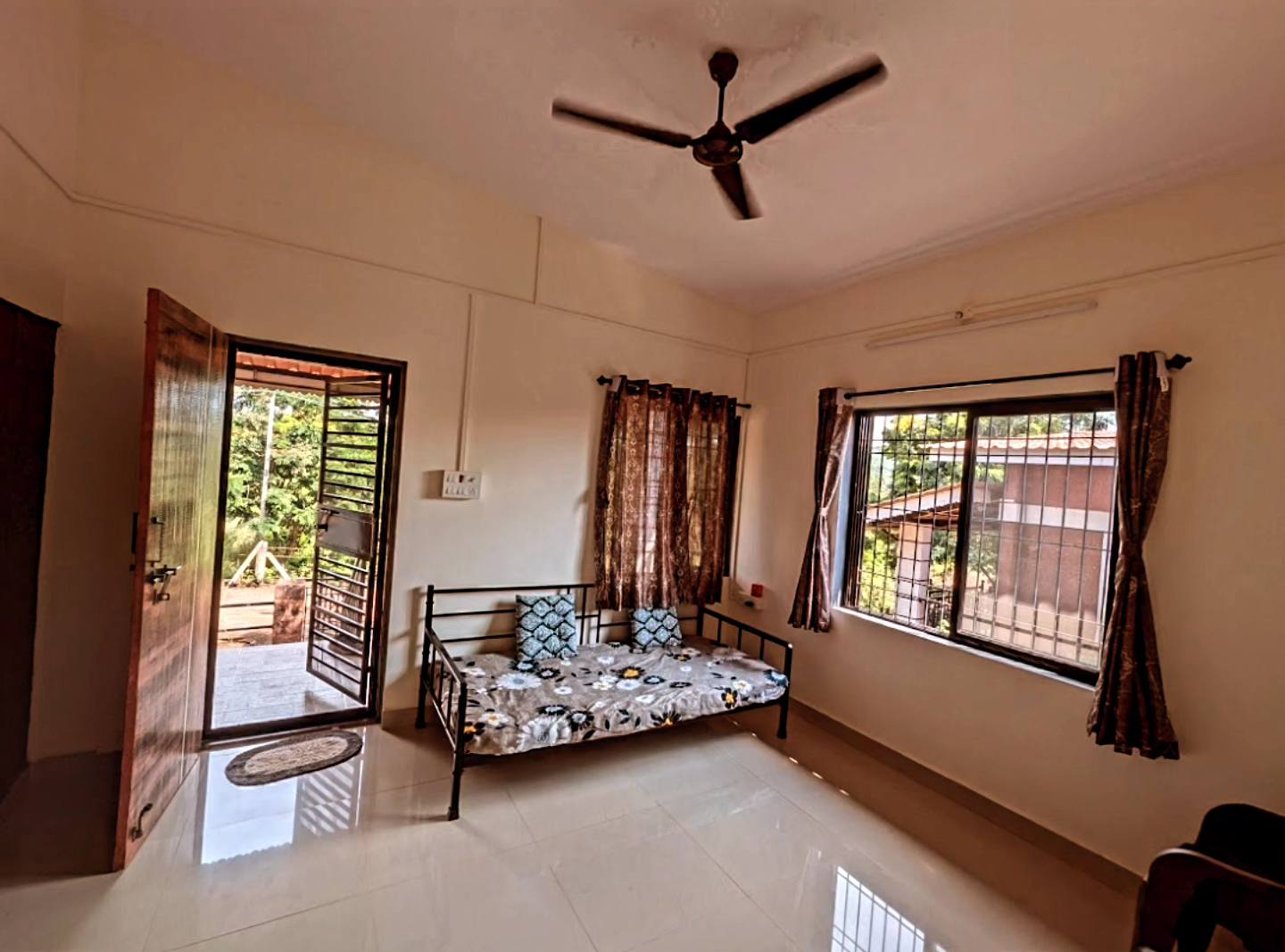 266-bungalow-8a4ac0ee-12c2-4530-aee4-1e48b1728118.png