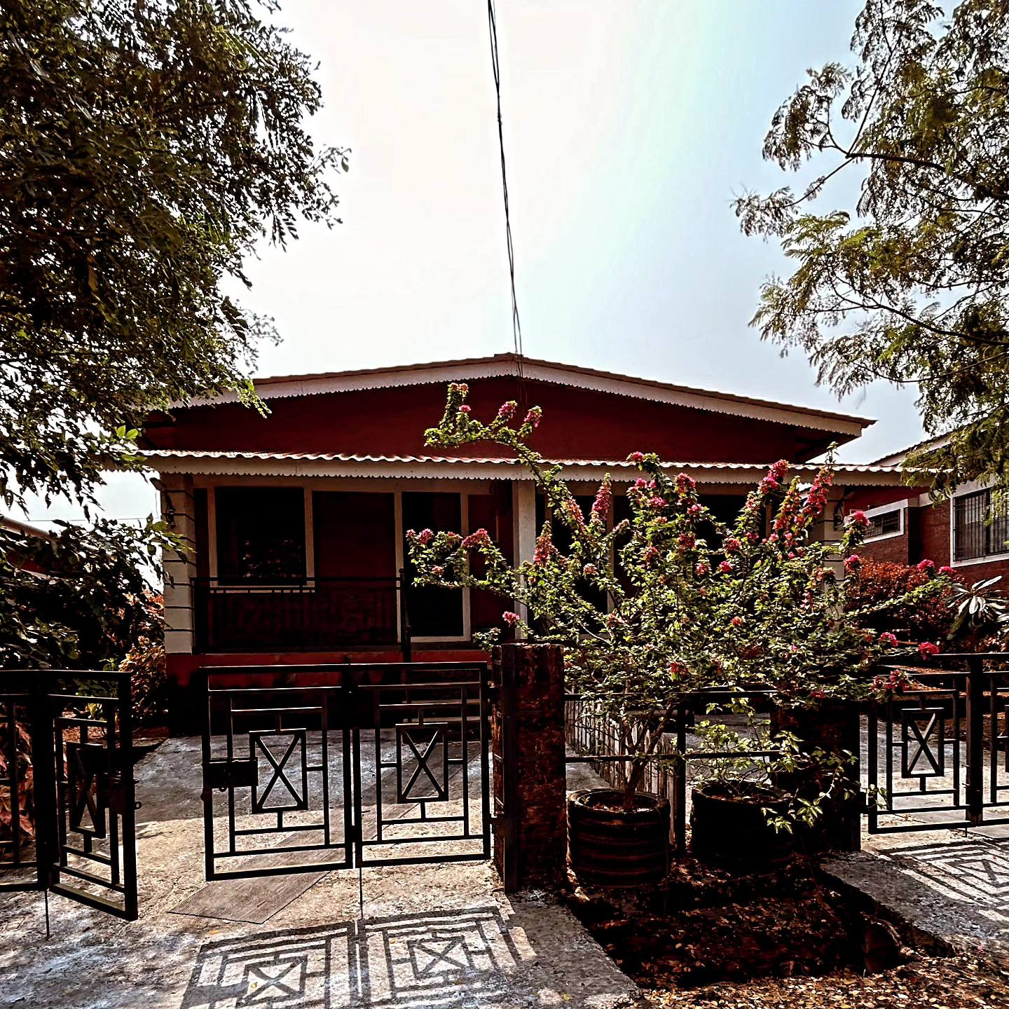 266-bungalow-a84fe11f-33ef-4038-8211-ccf38c5ce124.png