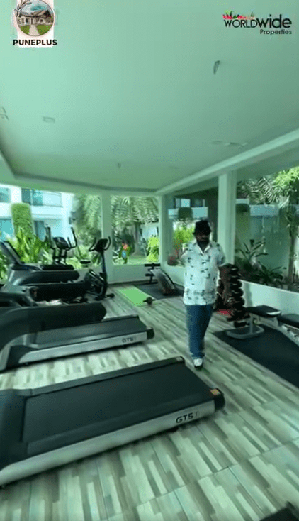 289-bungalow-6d4cb7ba-bf08-4858-9d51-95f011f6fe32.png