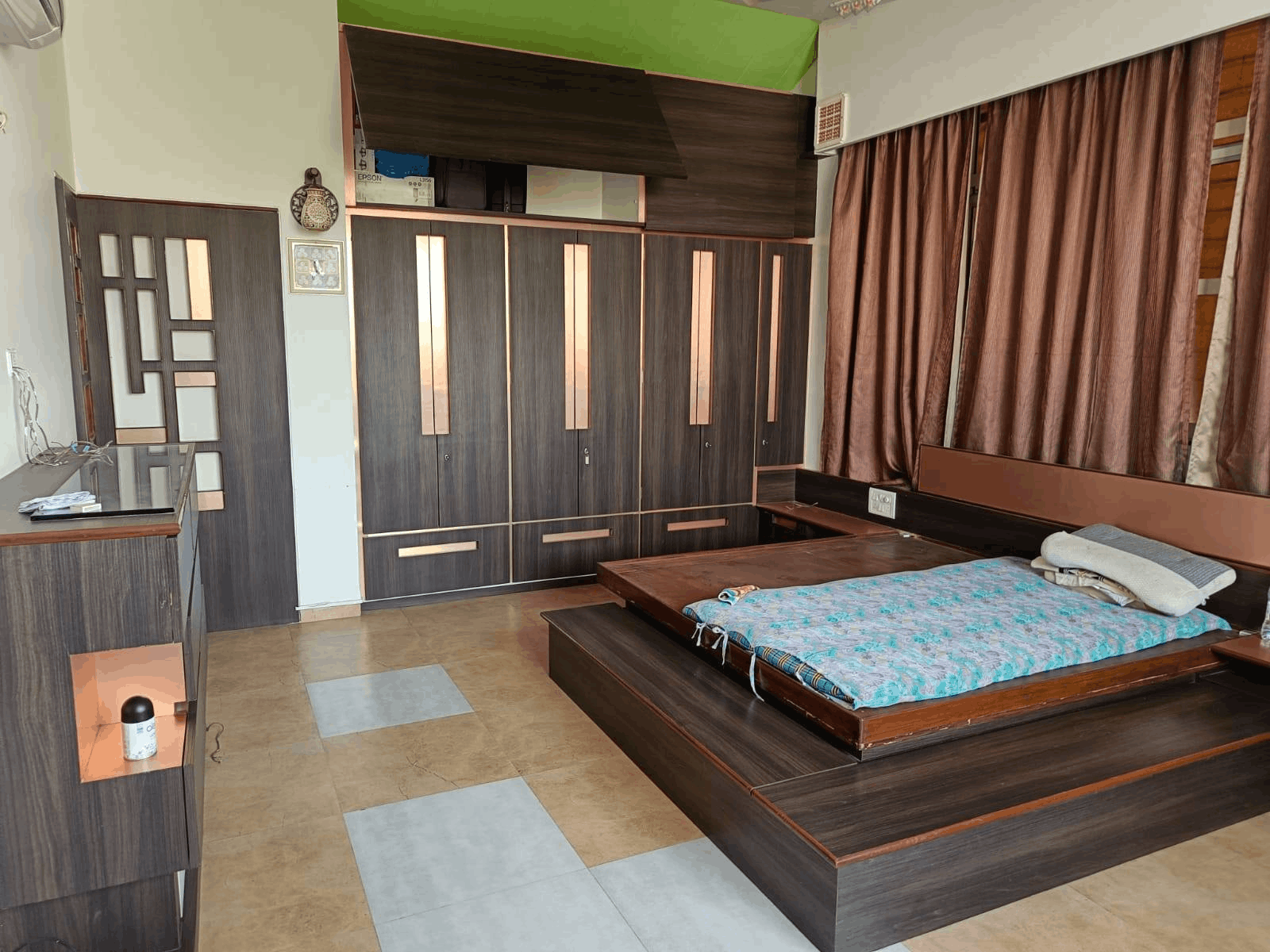 517-bungalow-615a052e-fe70-40cd-ae0a-231fac4cd2d5.png