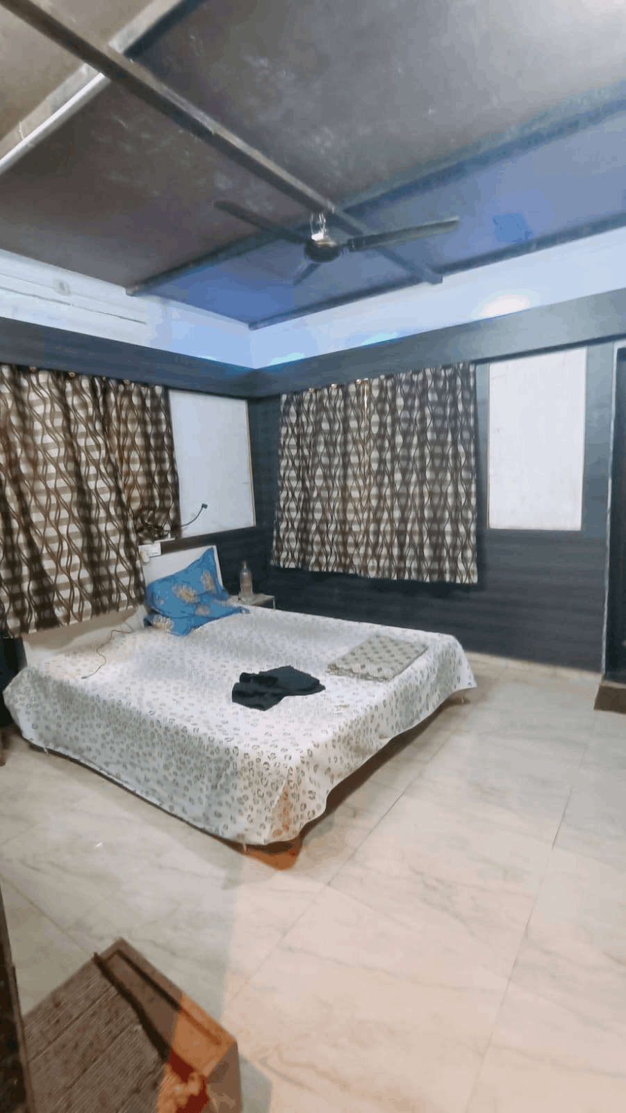 518-bungalow-9fbe2393-6bef-4e13-a16a-f8f8942a33d1.png