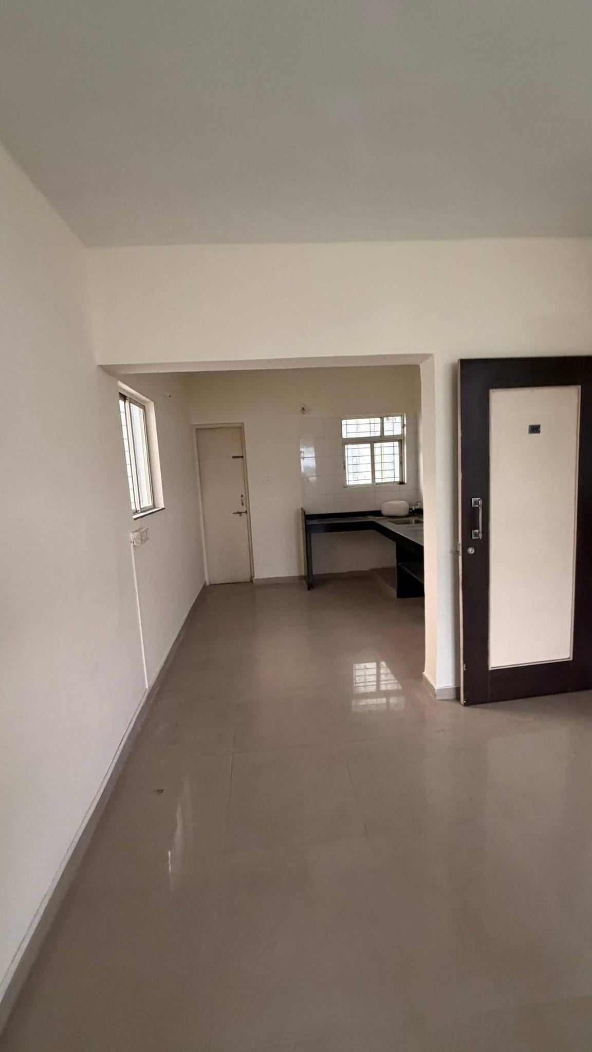 551-bungalow-8b69e1a0-b70f-480c-892a-a0439437bb09.jpg