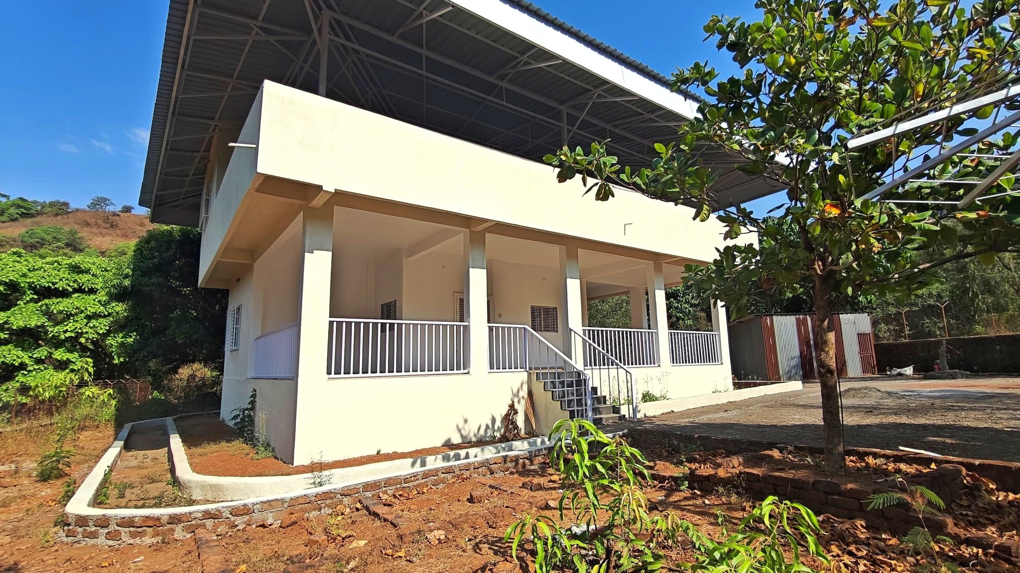 57-bungalow-9b9b48f5-4a37-4e95-8266-98601478da62.jpg