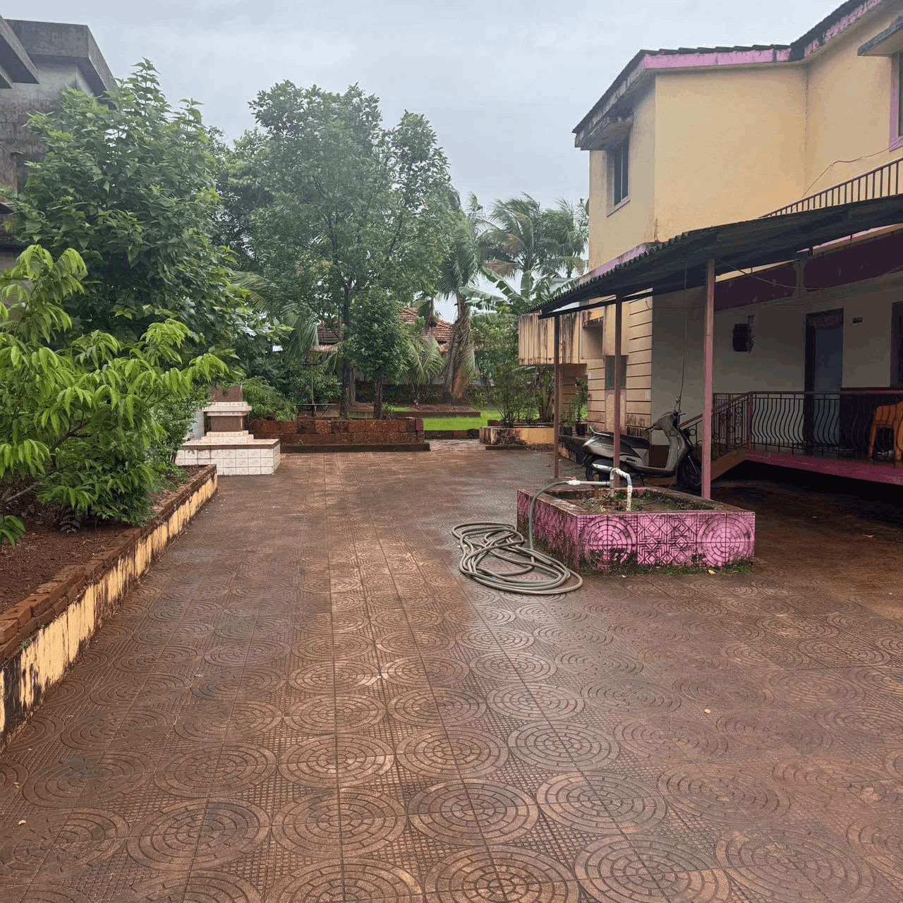 585-bungalow-7a7f41b2-6e6a-4c3c-b95e-c5602735ed9d.png