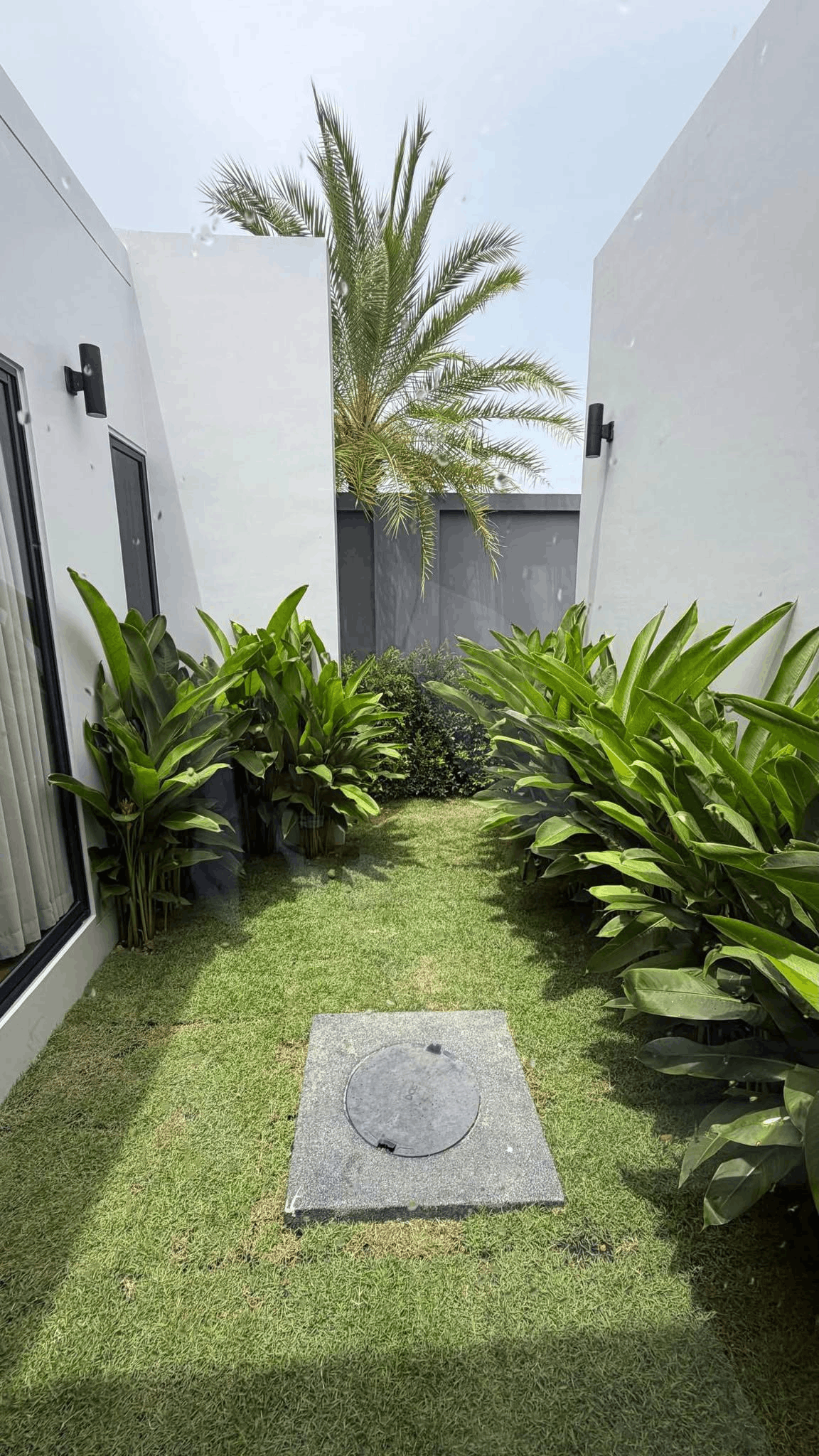 586-bungalow-354c4b74-0909-42f7-ad5d-bdd7139a05a3.png
