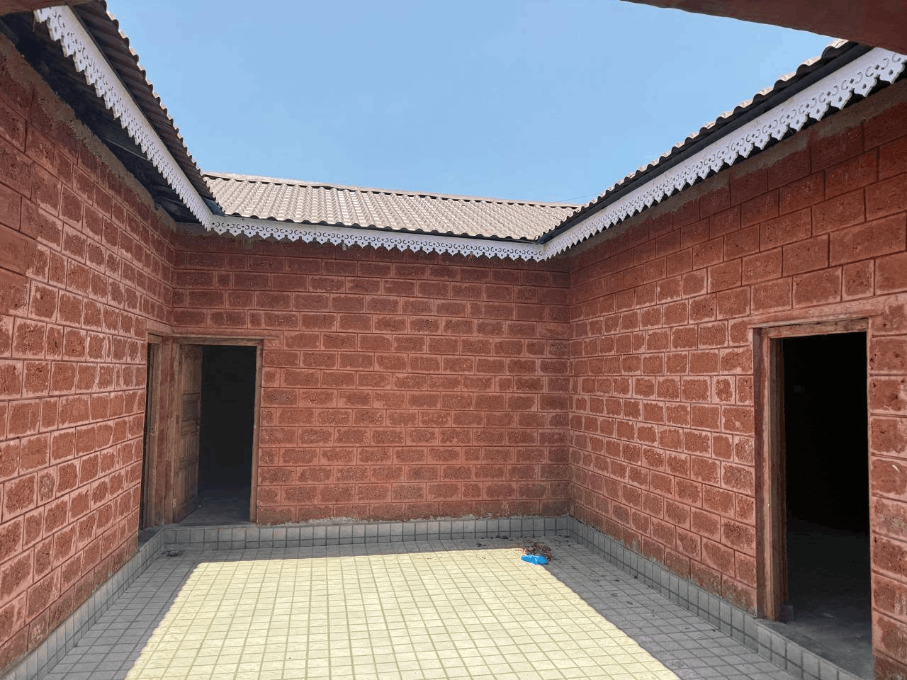 594-bungalow-675b49c5-2e03-4ec9-b103-133a9fa2fb05.png