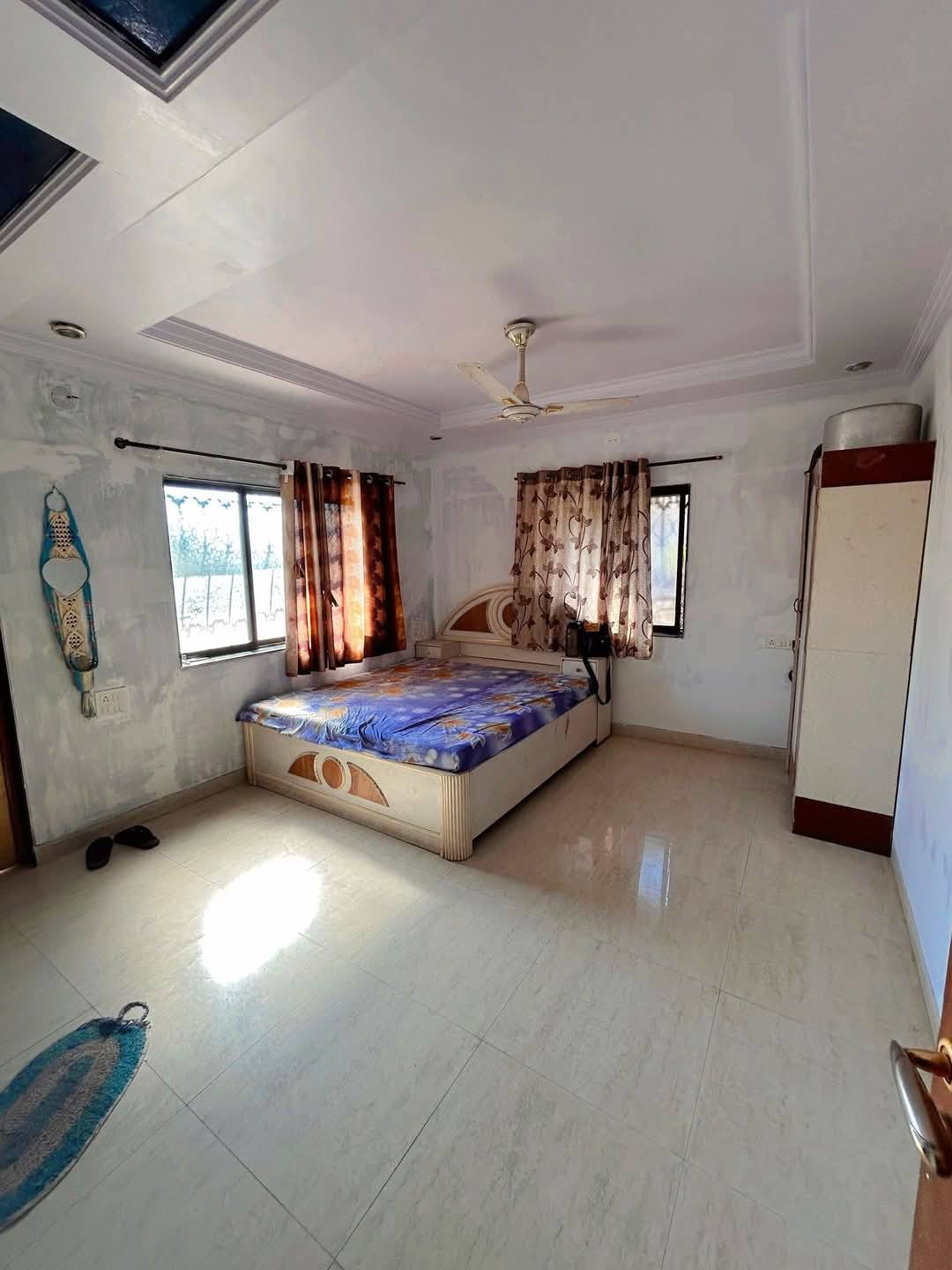 74-bungalow-72a5e099-abdc-49de-928c-61a782911fcc.jpg