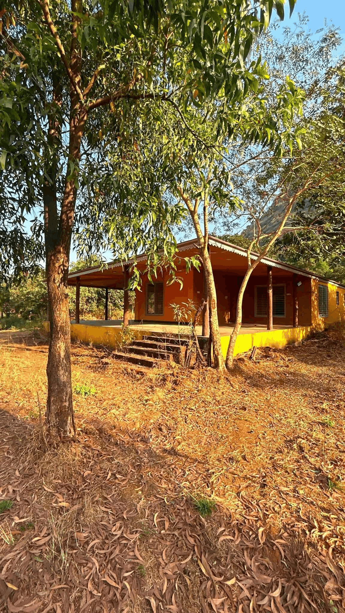Girivan-Mulshi - 4 Acre Table Land with 3000 SQFT Bungalow for Sale