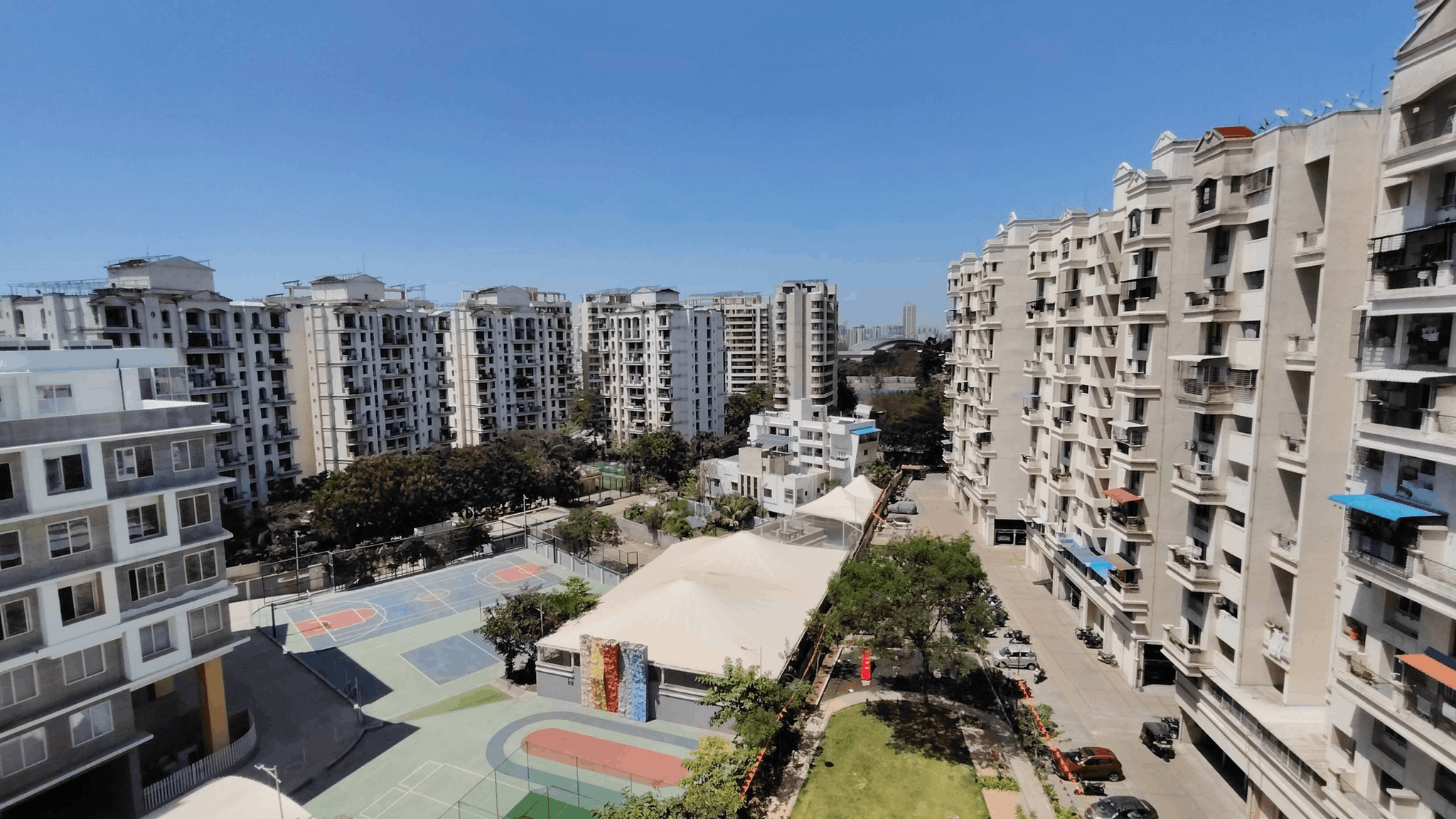 Pune-Baner Mahalunge Road-Puranik Project - 2 Flats of 2 BHK(800 SQFT) for Sale with a Beautiful View